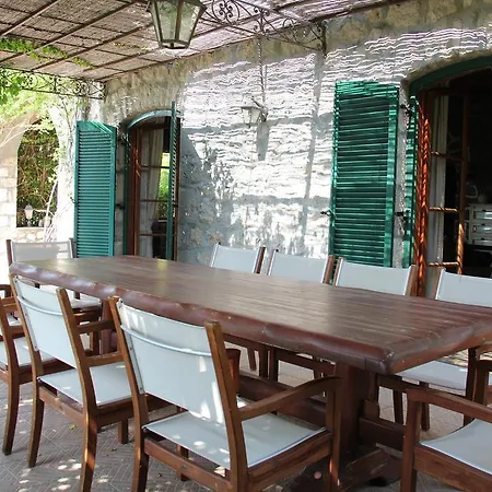 Conte Villa *