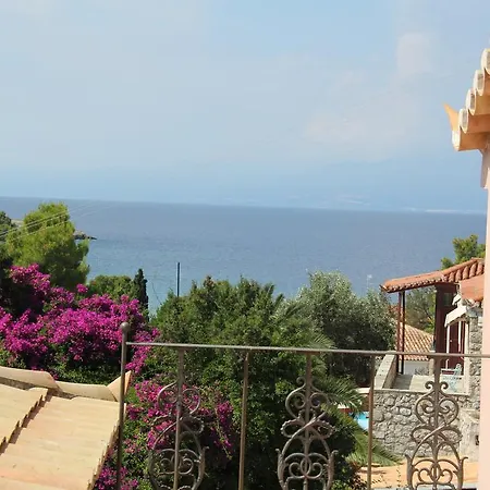 Conte Villa